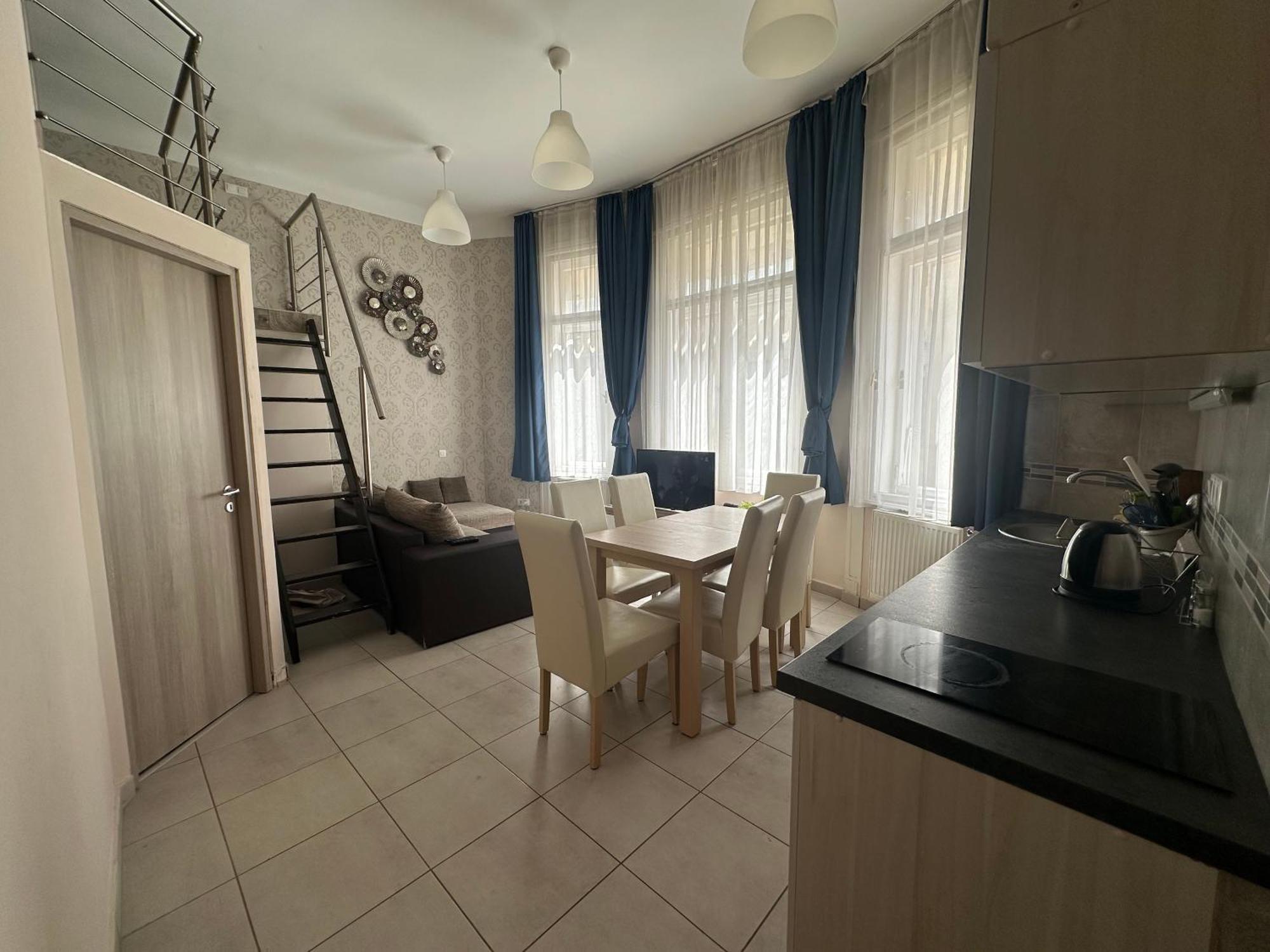 Bright Apartment In The Most Beautiful Street Of Budapest Vaci Street, Fashion Street Exterior foto
